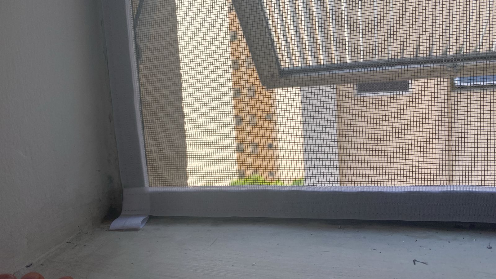 Detalhe da tela na janela